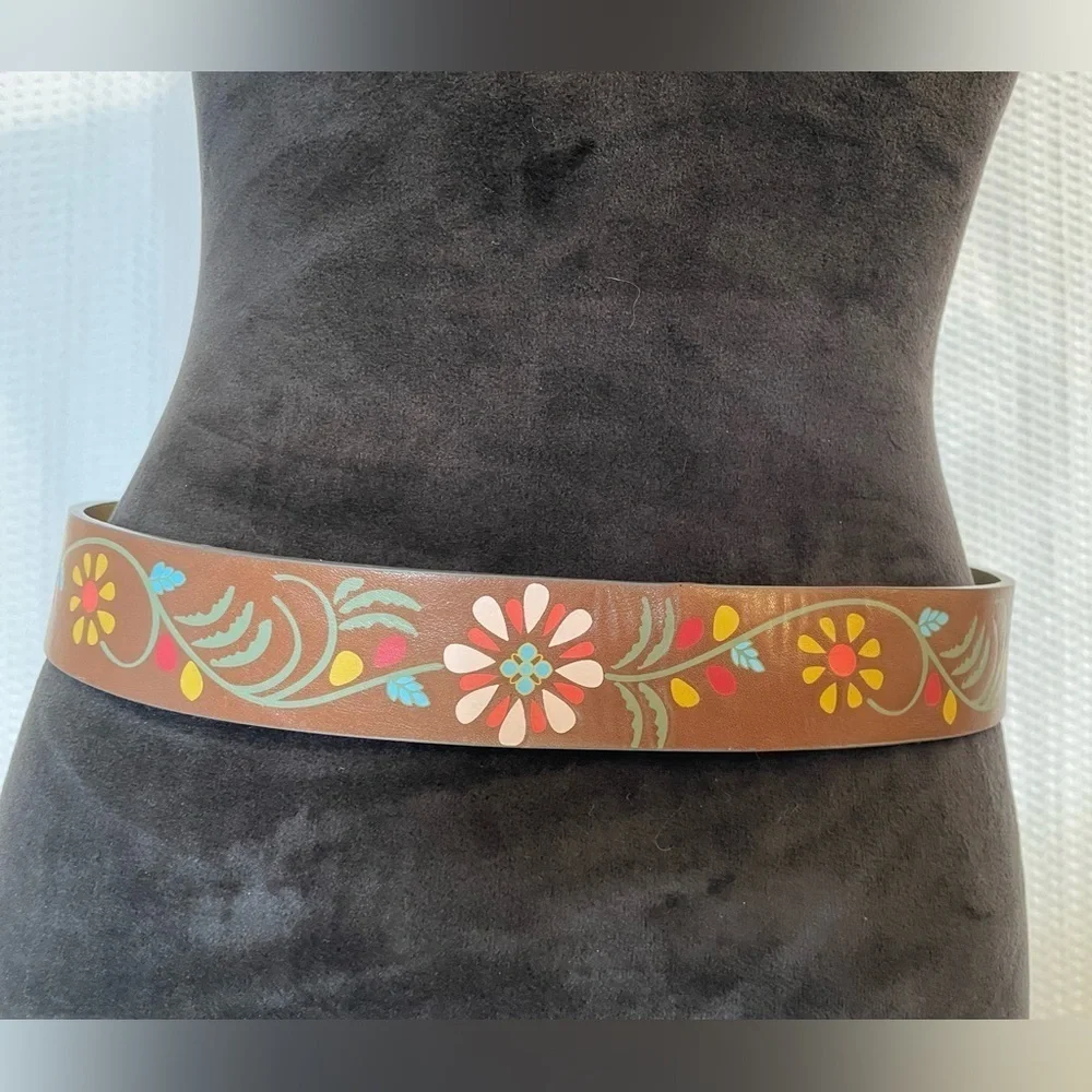 Brown Colorful Floral Print 1 1/2” Belt Size S/M